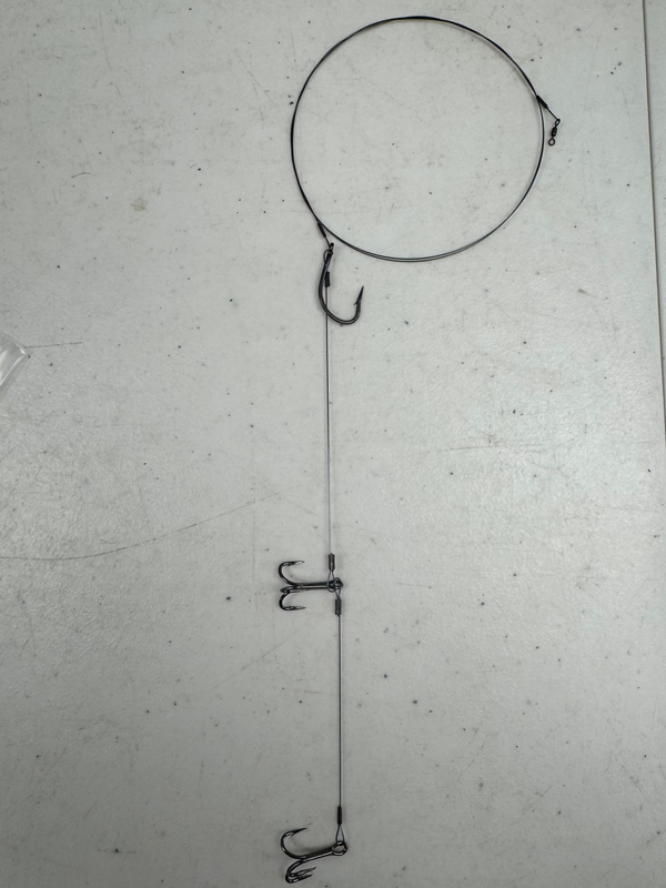 All Titanium Double Pogie Rig (10pk): 40lb / 40lb Trace Wire / Mustad J-Hook / VMC (Treble)